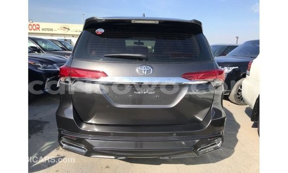 Buy Import Toyota Fortuner Other Car in Import - Dubai in Benign Buy Import Toyota Fortuner Other Car in Import - Dubai in Benign