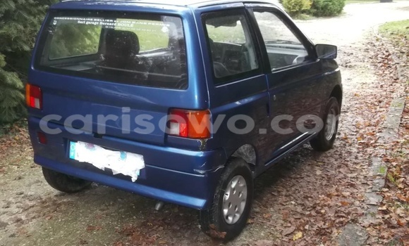 Sayi Na hannu Toyota Aygo Blue Mota in Cotonou a Benin Sayi Na hannu Toyota Aygo Blue Mota in Cotonou a Benin