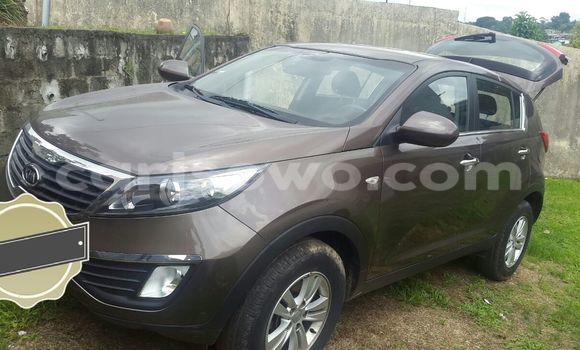 Sayi Na hannu Kia Sportage Brown Mota in Cotonou a Benin Sayi Na hannu Kia Sportage Brown Mota in Cotonou a Benin
