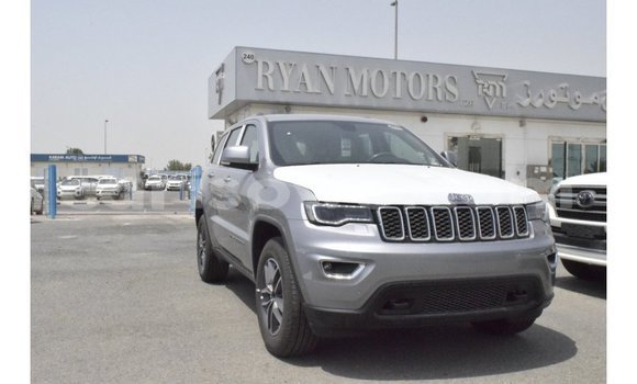 Sayi Imported Jeep Grand Cherokee Sauran Mota in Import - Dubai a Benin