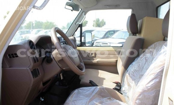 Sayi Imported Toyota Land Cruiser M Mota in Import - Dubai a Benin Sayi Imported Toyota Land Cruiser M Mota in Import - Dubai a Benin