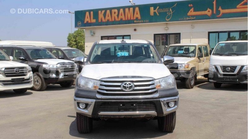 Big with watermark toyota hilux benign import dubai 7671