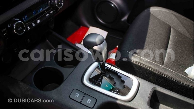 Big with watermark toyota hilux benin import dubai 7671