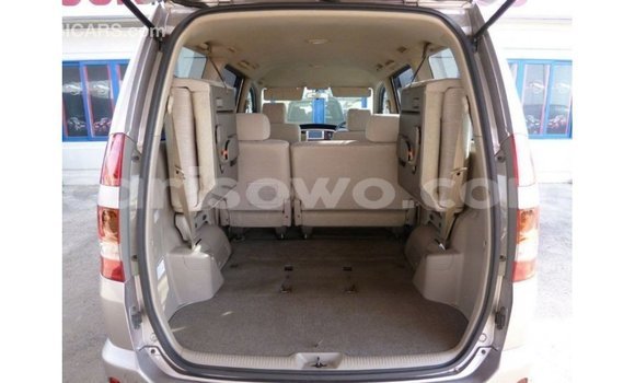 Sayi Imported Toyota Voxy Sauran Mota in Import - Dubai a Benin Sayi Imported Toyota Voxy Sauran Mota in Import - Dubai a Benin