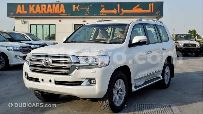 Big with watermark toyota land cruiser benign import dubai 7678