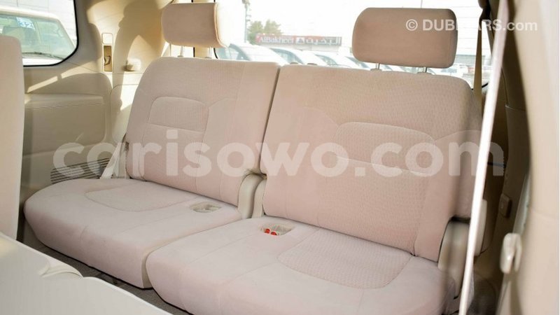 Big with watermark toyota land cruiser benign import dubai 7679