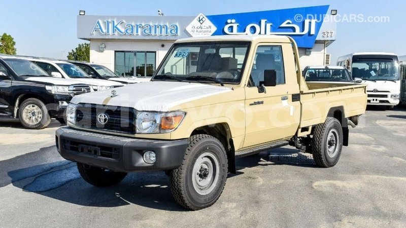 Big with watermark toyota land cruiser benign import dubai 7680