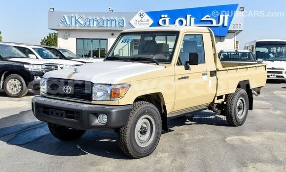 Buy Import Toyota Land Cruiser Beige Car in Import - Dubai in Benign Buy Import Toyota Land Cruiser Beige Car in Import - Dubai in Benign