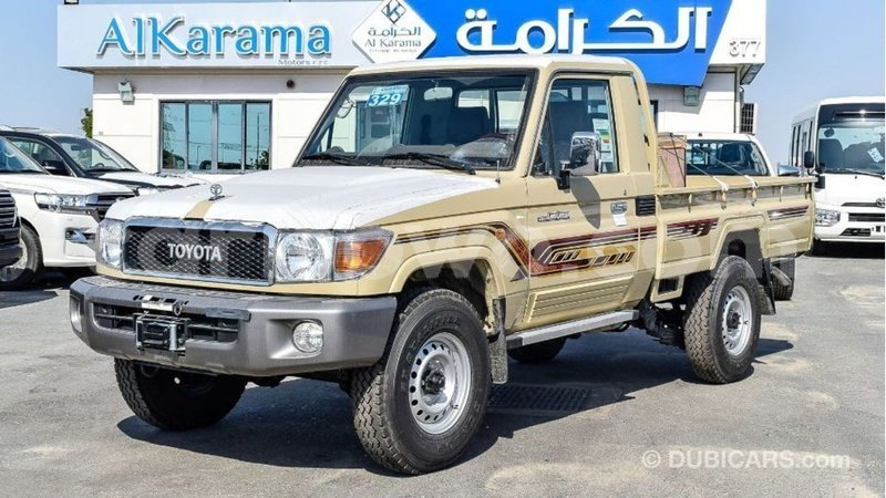 Big with watermark toyota land cruiser benign import dubai 7683