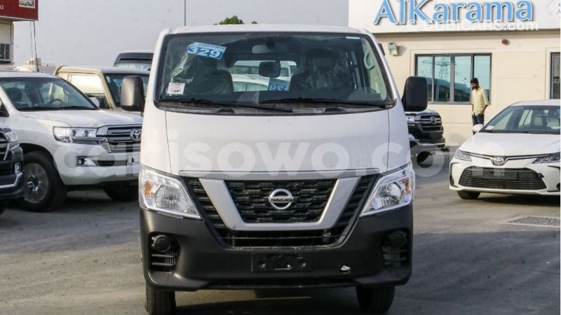 Big with watermark nissan urvan benin import dubai 7686