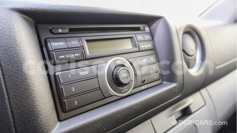 Big with watermark nissan urvan benign import dubai 7686