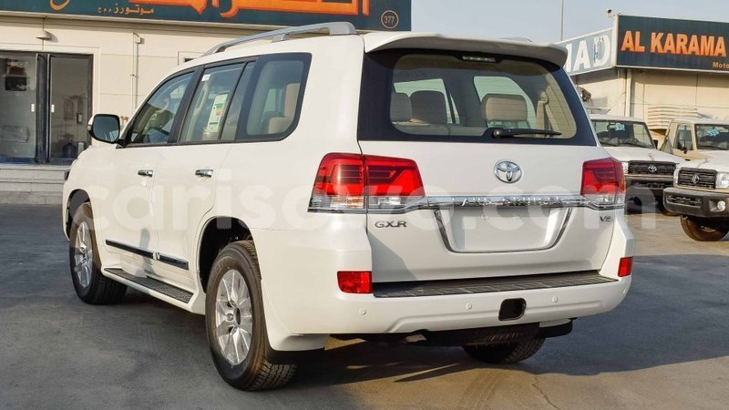 Big with watermark toyota land cruiser benign import dubai 7687