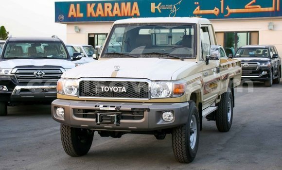 Sayi Imported Toyota Land Cruiser M Mota in Import - Dubai a Benin Sayi Imported Toyota Land Cruiser M Mota in Import - Dubai a Benin