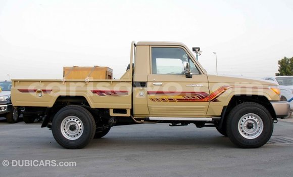 Sayi Imported Toyota Land Cruiser M Mota in Import - Dubai a Benin Sayi Imported Toyota Land Cruiser M Mota in Import - Dubai a Benin