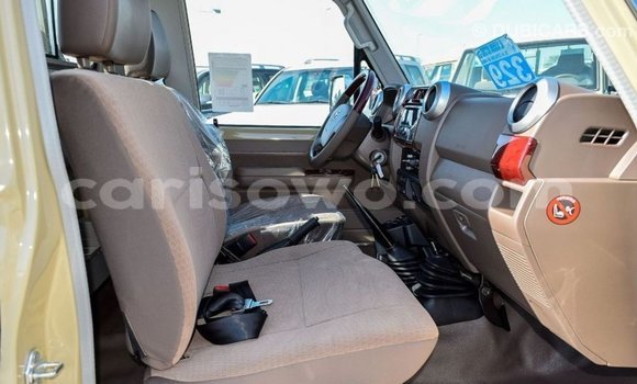 Buy Import Toyota Land Cruiser Beige Car in Import - Dubai in Benign Buy Import Toyota Land Cruiser Beige Car in Import - Dubai in Benign