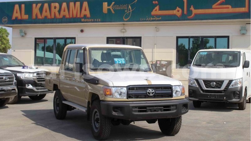 Big with watermark toyota land cruiser benin import dubai 7690