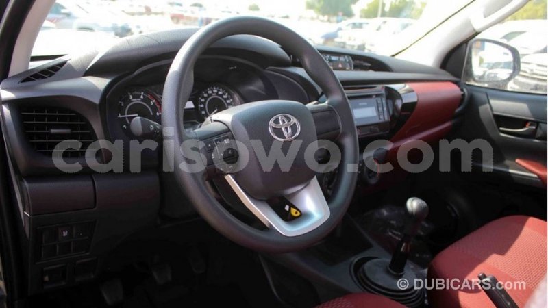 Big with watermark toyota hilux benign import dubai 7692