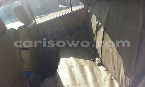 Sayi Na hannu Lexus RX 300 White Mota in Cotonou a Benin Sayi Na hannu Lexus RX 300 White Mota in Cotonou a Benin