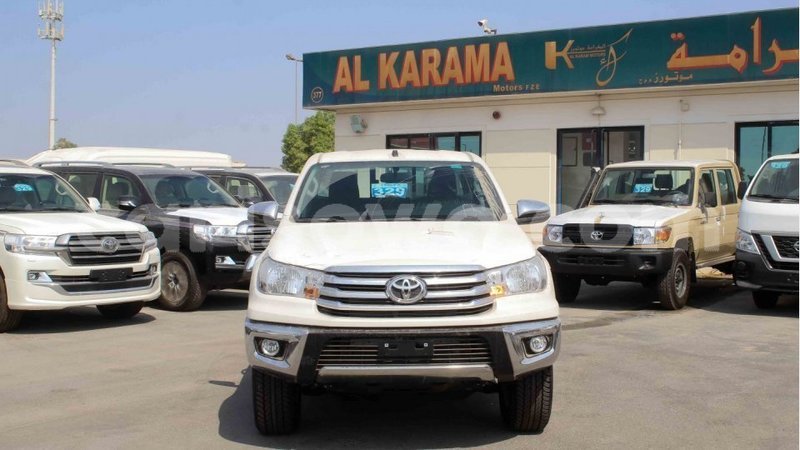 Big with watermark toyota hilux benign import dubai 7695