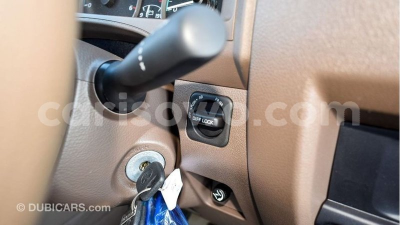 Big with watermark toyota land cruiser benin import dubai 7699