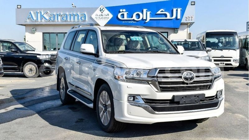 Big with watermark toyota land cruiser benign import dubai 7700