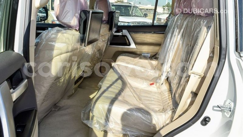 Big with watermark toyota land cruiser benin import dubai 7700