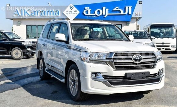 Ra Imported Toyota Land Cruiser funfun Ọkọ̀ in Import - Dubai ni Benin Ra Imported Toyota Land Cruiser funfun Ọkọ̀ in Import - Dubai ni Benin