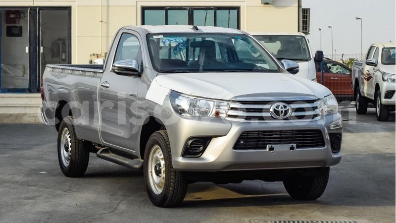 Big with watermark toyota hilux benign import dubai 7703