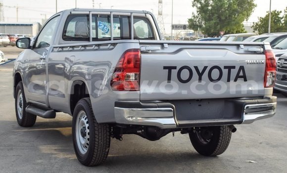 Sayi Imported Toyota Hilux Sauran Mota in Import - Dubai a Benin Sayi Imported Toyota Hilux Sauran Mota in Import - Dubai a Benin