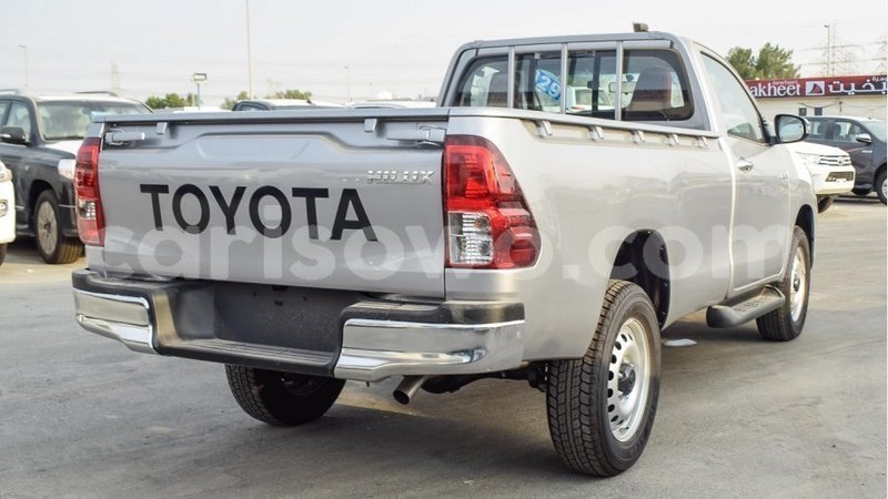 Big with watermark toyota hilux benin import dubai 7703