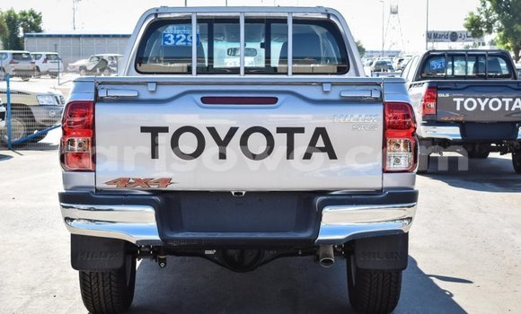 Buy Import Toyota Hilux Other Car in Import - Dubai in Benign Buy Import Toyota Hilux Other Car in Import - Dubai in Benign