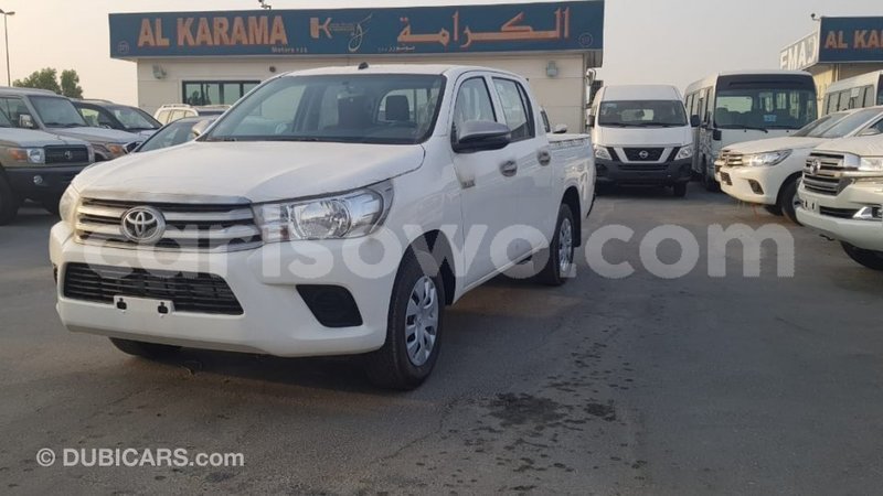 Big with watermark toyota hilux benign import dubai 7705