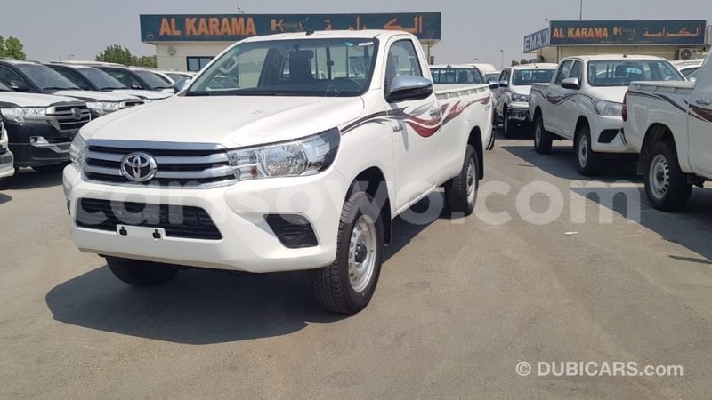 Big with watermark toyota hilux benign import dubai 7708