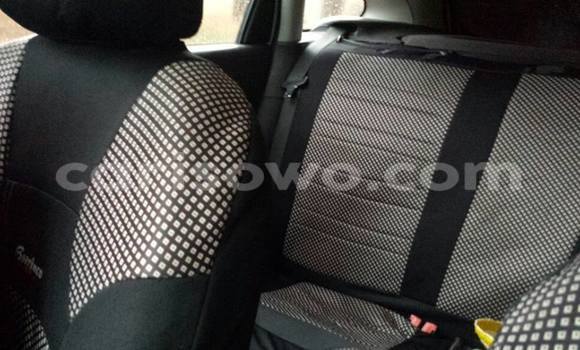 Acheter Occasion Voiture Ford Focus Blanc à Cotonou, Benin Acheter Occasion Voiture Ford Focus Blanc à Cotonou, Benin