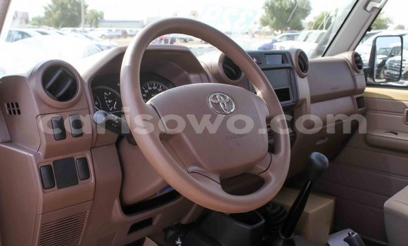 Sayi Imported Toyota Land Cruiser M Mota in Import - Dubai a Benin Sayi Imported Toyota Land Cruiser M Mota in Import - Dubai a Benin