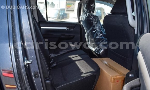 Sayi Imported Toyota Hilux Sauran Mota in Import - Dubai a Benin Sayi Imported Toyota Hilux Sauran Mota in Import - Dubai a Benin