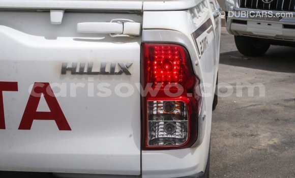 Buy Import Toyota Hilux White Car in Import - Dubai in Benign Buy Import Toyota Hilux White Car in Import - Dubai in Benign