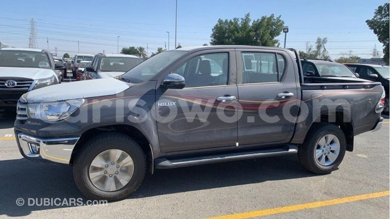 Big with watermark toyota hilux benin import dubai 7724