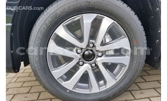 Acheter Import Voiture Toyota Land Cruiser Noir à Import - Dubai, Benin Acheter Import Voiture Toyota Land Cruiser Noir à Import - Dubai, Benin