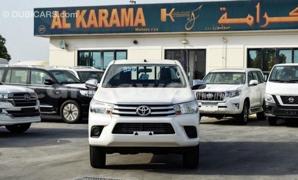 Ra Imported Toyota Hilux funfun Ọkọ̀ in Import - Dubai ni Benin Ra Imported Toyota Hilux funfun Ọkọ̀ in Import - Dubai ni Benin