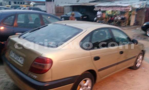Acheter Occasion Voiture Toyota Avensis Marron à Cotonou, Benin Acheter Occasion Voiture Toyota Avensis Marron à Cotonou, Benin