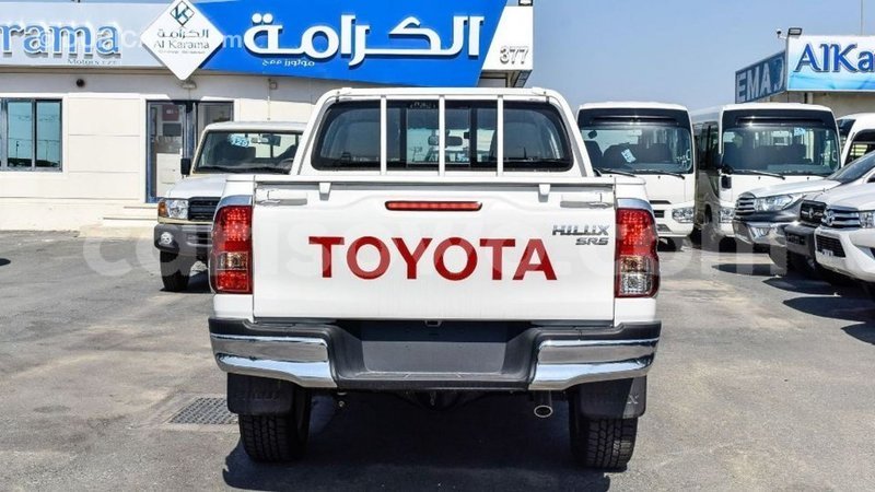 Big with watermark toyota hilux benin import dubai 7748