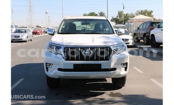 Sayi Imported Toyota Prado White Mota in Import - Dubai a Benin Sayi Imported Toyota Prado White Mota in Import - Dubai a Benin