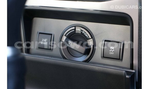 Sayi Imported Toyota Prado White Mota in Import - Dubai a Benin Sayi Imported Toyota Prado White Mota in Import - Dubai a Benin