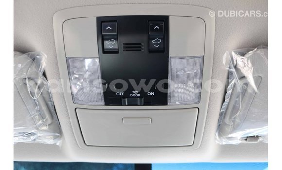 Sayi Imported Toyota Prado White Mota in Import - Dubai a Benin Sayi Imported Toyota Prado White Mota in Import - Dubai a Benin