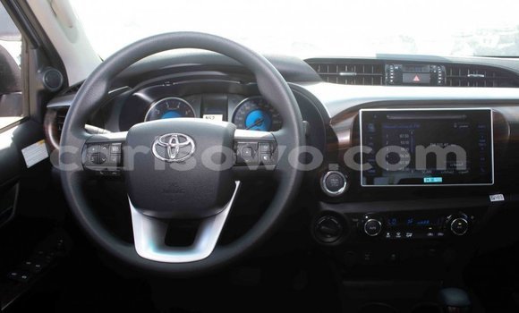 Sayi Imported Toyota Hilux Sauran Mota in Import - Dubai a Benin Sayi Imported Toyota Hilux Sauran Mota in Import - Dubai a Benin