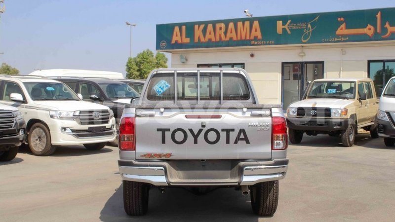 Big with watermark toyota hilux benin import dubai 7762
