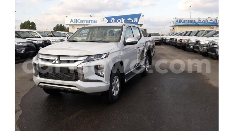 Big with watermark mitsubishi l200 benin import dubai 7763