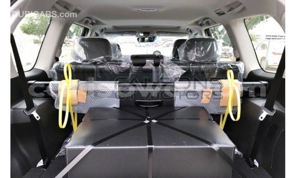 Acheter Import Voiture Toyota Prado Noir à Import - Dubai, Benin Acheter Import Voiture Toyota Prado Noir à Import - Dubai, Benin