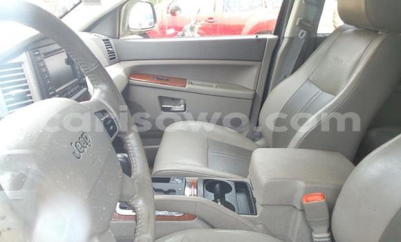 Ra Àlòkù Jeep Grand Cherokee Black Ọkọ̀ in Savalou ni Benin Ra Àlòkù Jeep Grand Cherokee Black Ọkọ̀ in Savalou ni Benin